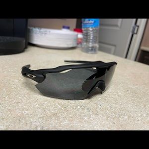 Oakley radar path ev